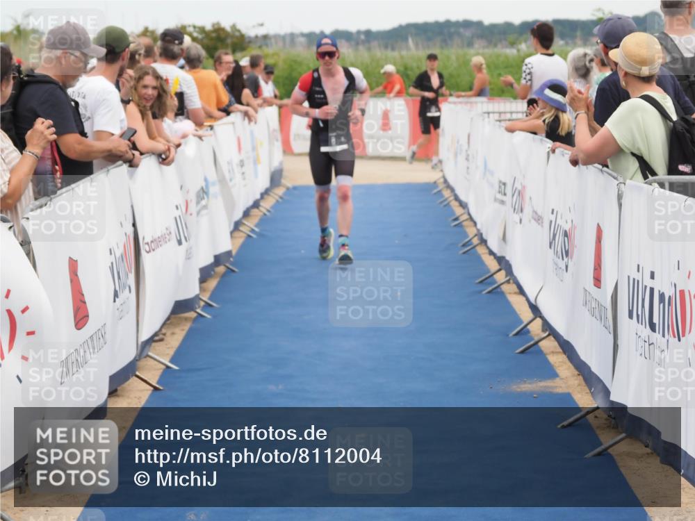22.06.2025 - Viking Triathlon MichiJ http://msf.ph/oto/8112004 22.06.2025 15:02:48 Ziel 8, 529 meine-sportfotos.de