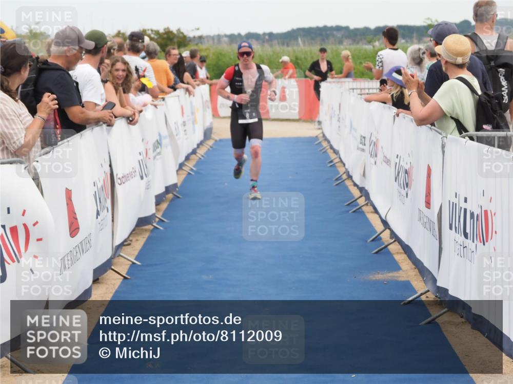 22.06.2025 - Viking Triathlon MichiJ http://msf.ph/oto/8112009 22.06.2025 15:02:48 Ziel 8, 529 meine-sportfotos.de