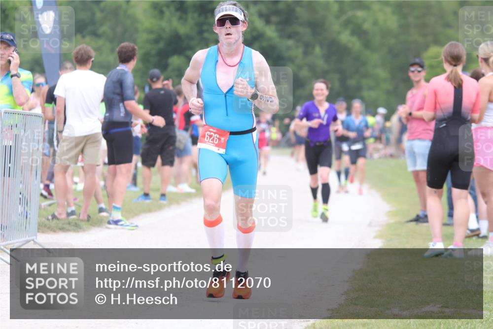 22.06.2025 - Viking Triathlon H.Heesch http://msf.ph/oto/8112070 22.06.2025 14:48:52 Laufen 144, 416, 626 meine-sportfotos.de