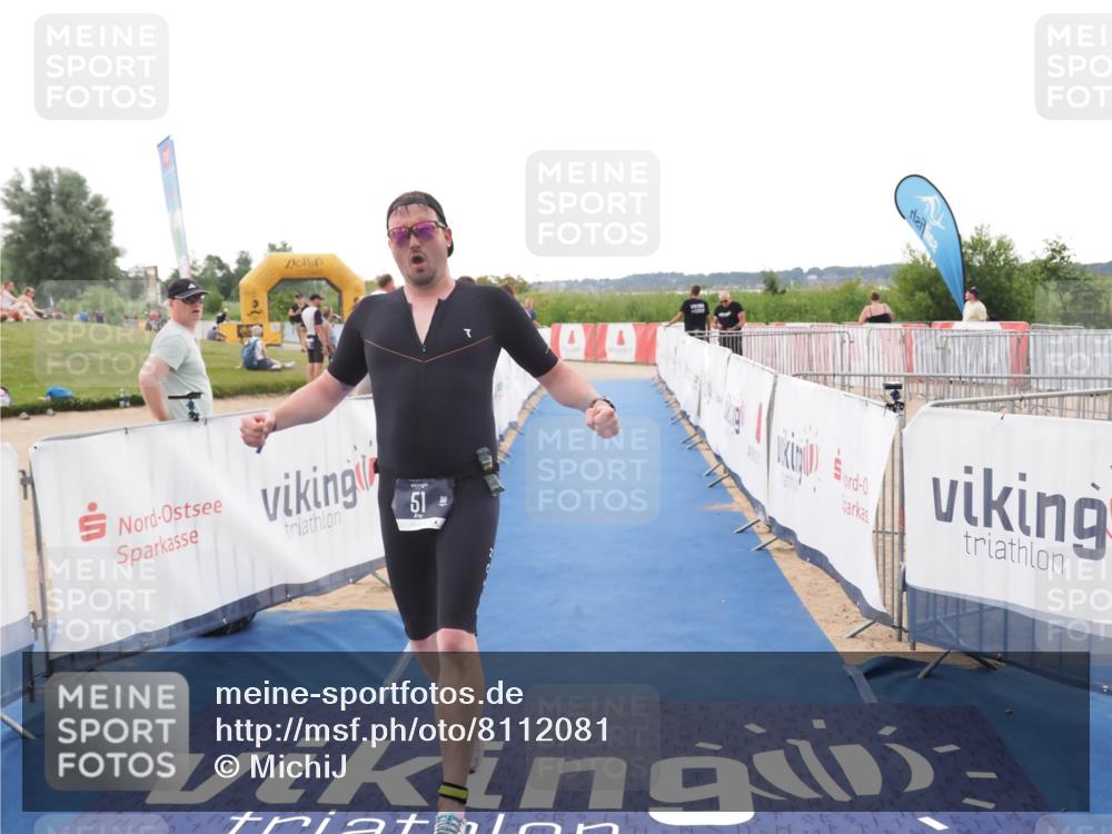 22.06.2025 - Viking Triathlon MichiJ http://msf.ph/oto/8112081 22.06.2025 16:24:31 Ziel 51 meine-sportfotos.de