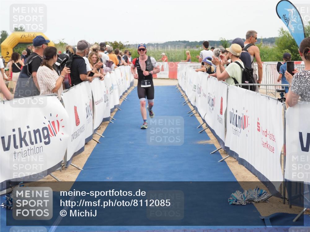 22.06.2025 - Viking Triathlon MichiJ http://msf.ph/oto/8112085 22.06.2025 15:02:49 Ziel 8 meine-sportfotos.de