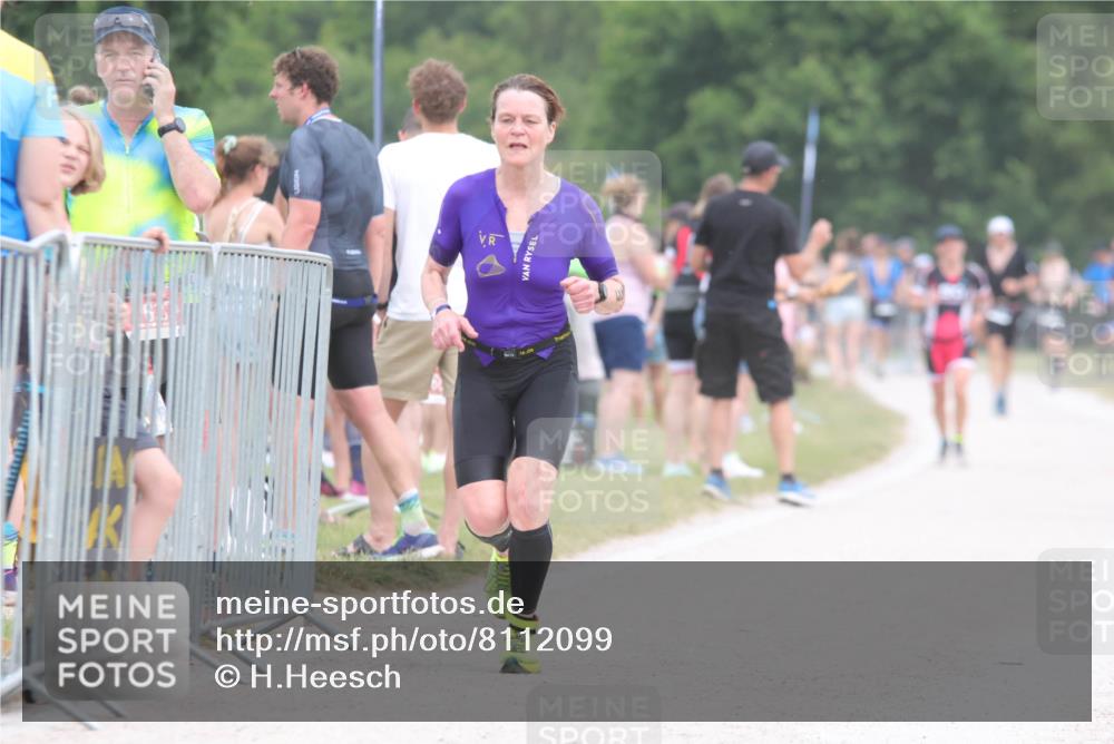 22.06.2025 - Viking Triathlon H.Heesch http://msf.ph/oto/8112099 22.06.2025 14:48:58 Laufen 144, 243, 626 meine-sportfotos.de