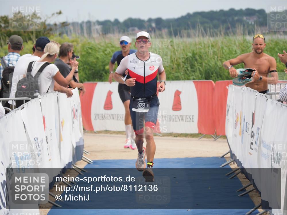 22.06.2025 - Viking Triathlon MichiJ http://msf.ph/oto/8112136 22.06.2025 14:53:41 Ziel 329 meine-sportfotos.de
