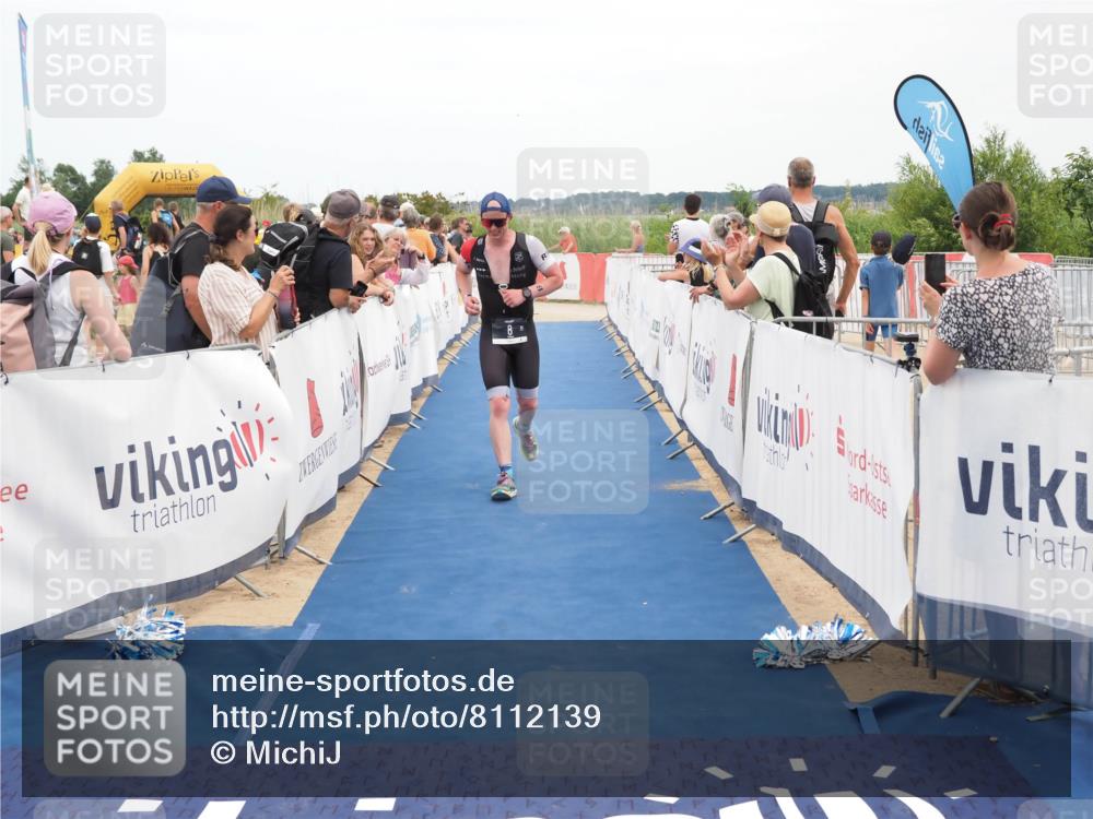22.06.2025 - Viking Triathlon MichiJ http://msf.ph/oto/8112139 22.06.2025 15:02:50 Ziel 8 meine-sportfotos.de