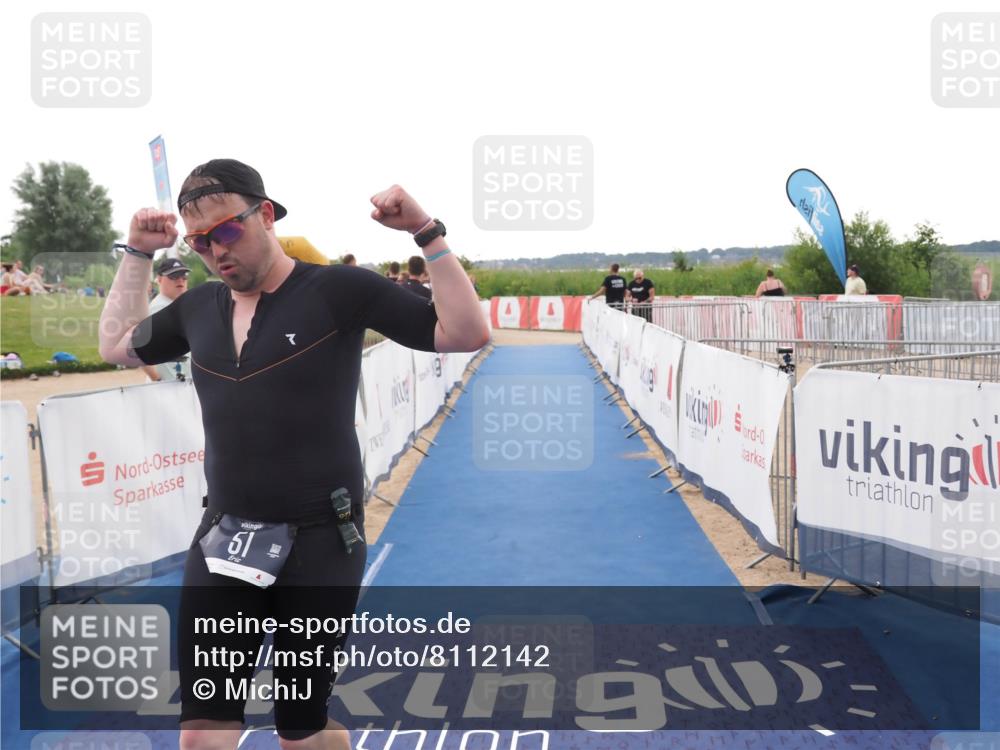 22.06.2025 - Viking Triathlon MichiJ http://msf.ph/oto/8112142 22.06.2025 16:24:32 Ziel 51 meine-sportfotos.de