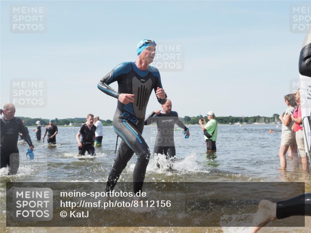 22.06.2025 - Viking Triathlon KatJ http://msf.ph/oto/8112156 22.06.2025 10:40:28 Schwimmen 44, 228, 254, 275, 291, 325, 375, 379, 385, 487, 511, 514, 517, 556, 644, 657 meine-sportfotos.de
