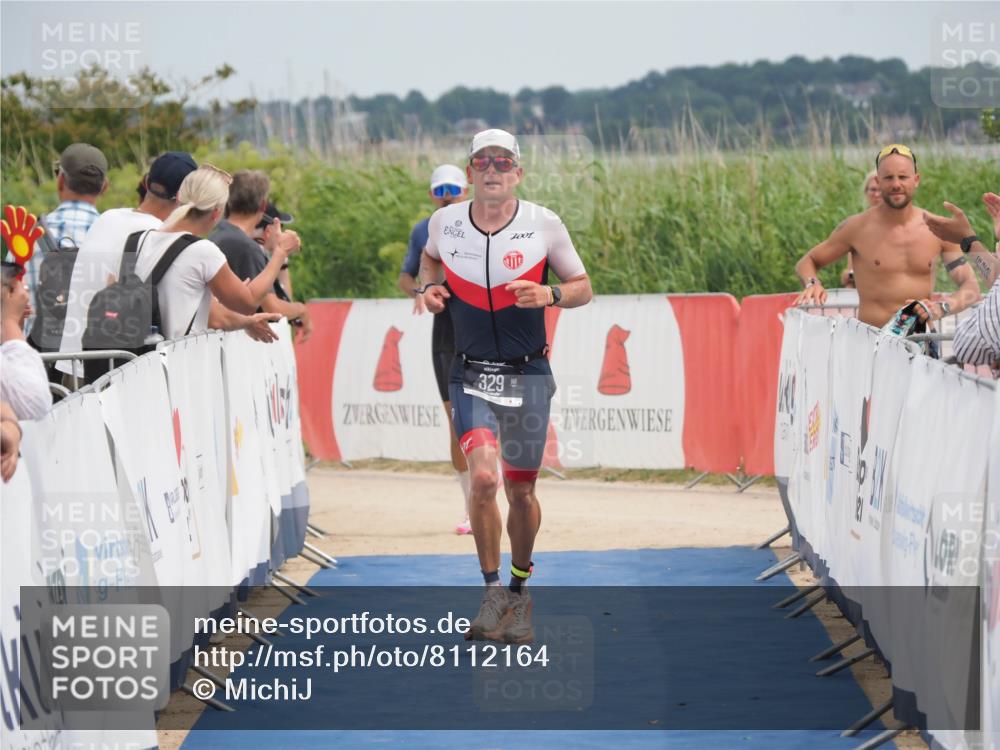 22.06.2025 - Viking Triathlon MichiJ http://msf.ph/oto/8112164 22.06.2025 14:53:41 Ziel 329 meine-sportfotos.de