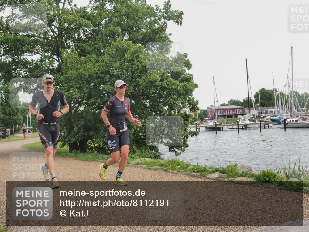 22.06.2025 - Viking Triathlon KatJ http://msf.ph/oto/8112191 22.06.2025 15:04:46 Laufen 221, 461 meine-sportfotos.de
