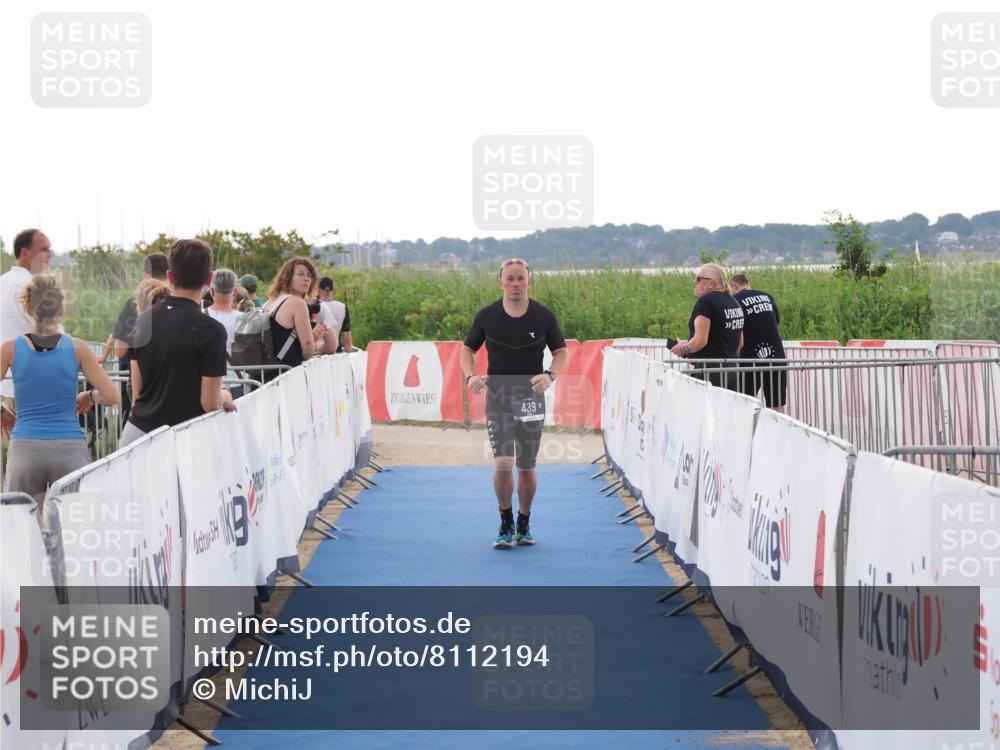 22.06.2025 - Viking Triathlon MichiJ http://msf.ph/oto/8112194 22.06.2025 16:25:20 Ziel 439 meine-sportfotos.de