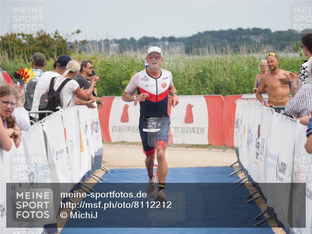 22.06.2025 - Viking Triathlon MichiJ http://msf.ph/oto/8112212 22.06.2025 14:53:41 Ziel 329 meine-sportfotos.de