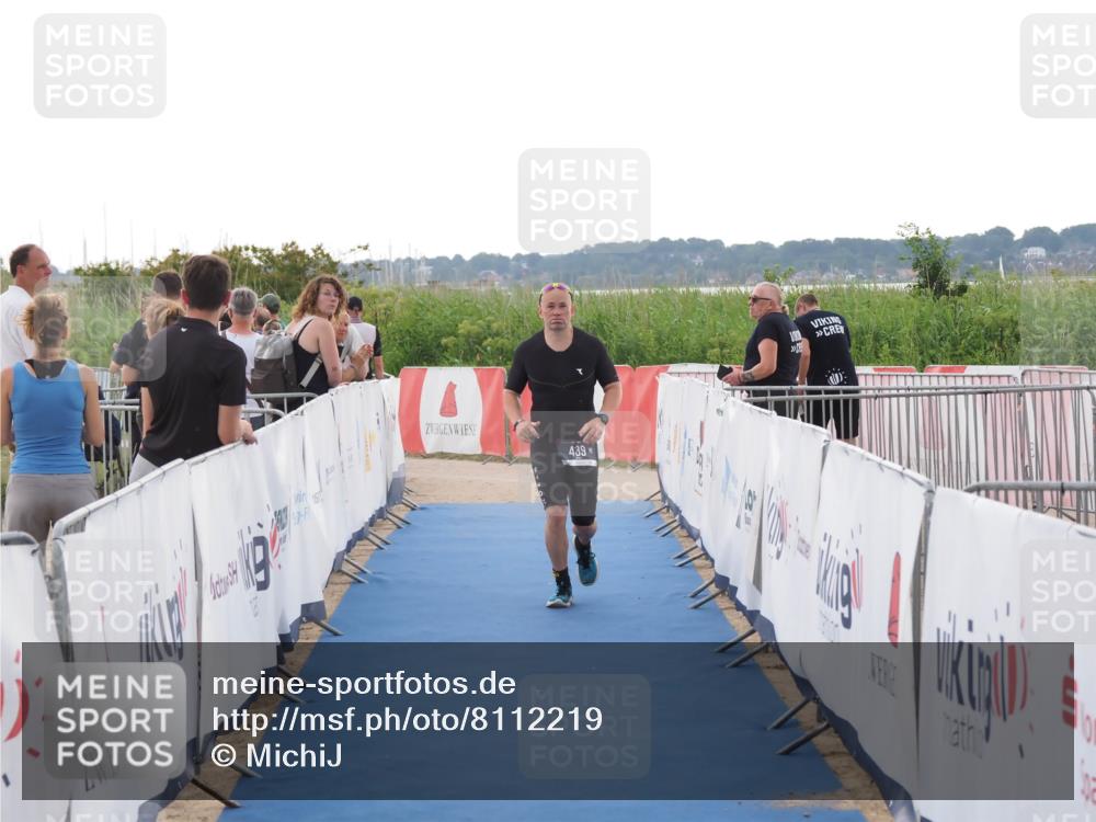 22.06.2025 - Viking Triathlon MichiJ http://msf.ph/oto/8112219 22.06.2025 16:25:20 Ziel 439 meine-sportfotos.de