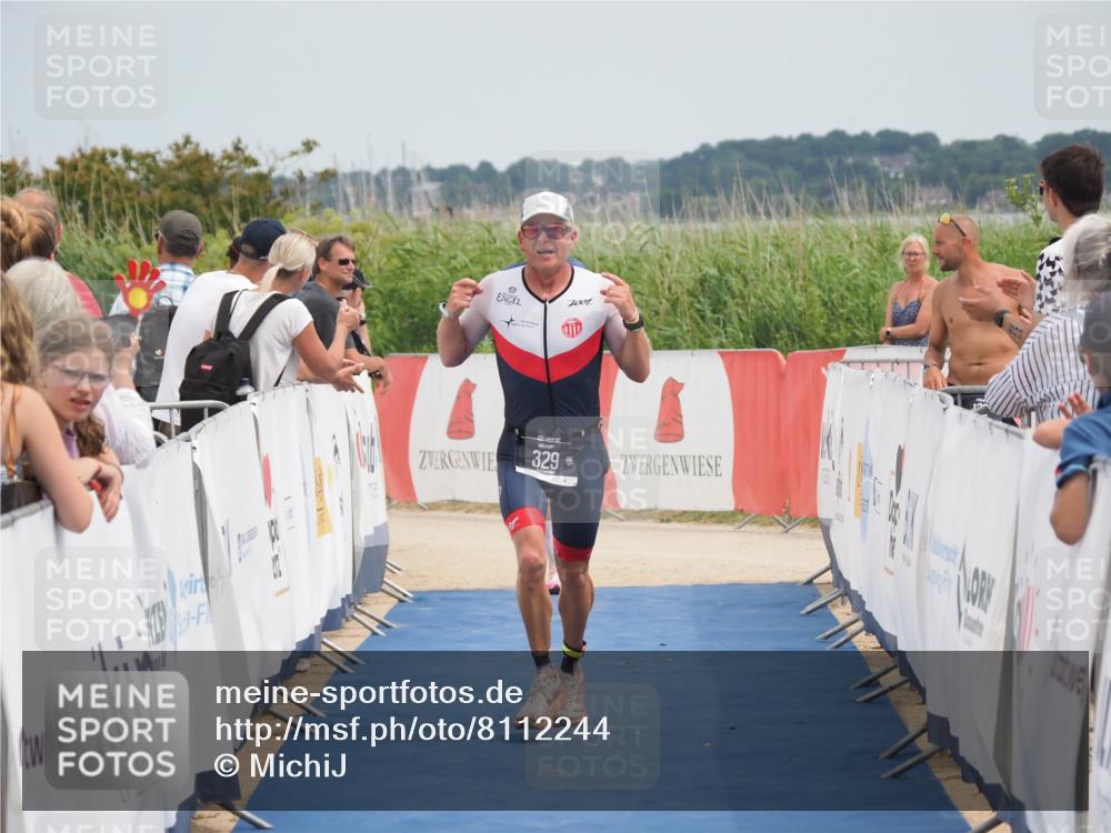 22.06.2025 - Viking Triathlon MichiJ http://msf.ph/oto/8112244 22.06.2025 14:53:42 Ziel 329 meine-sportfotos.de