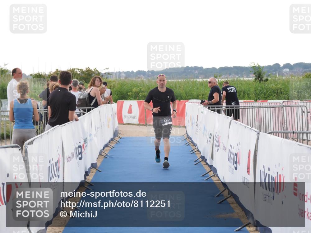 22.06.2025 - Viking Triathlon MichiJ http://msf.ph/oto/8112251 22.06.2025 16:25:20 Ziel 439 meine-sportfotos.de