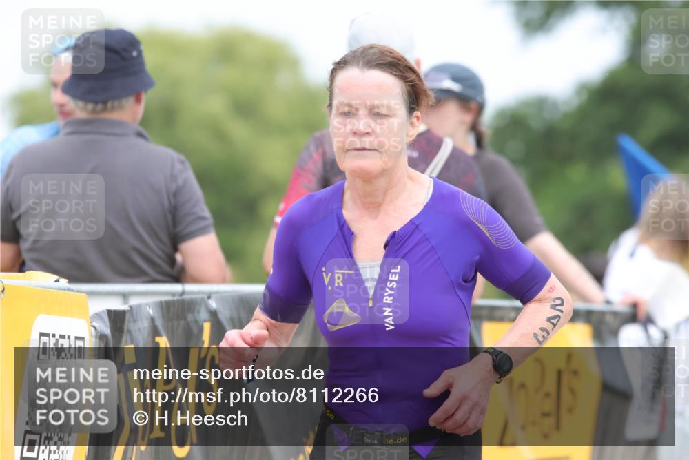 22.06.2025 - Viking Triathlon H.Heesch http://msf.ph/oto/8112266 22.06.2025 14:49:03 Laufen 243 meine-sportfotos.de