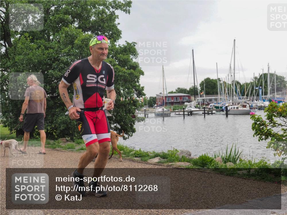 22.06.2025 - Viking Triathlon KatJ http://msf.ph/oto/8112268 22.06.2025 16:07:00 Laufen 493 meine-sportfotos.de