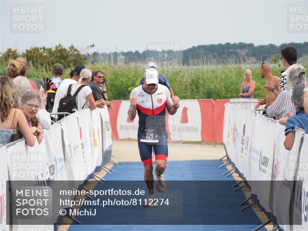 22.06.2025 - Viking Triathlon MichiJ http://msf.ph/oto/8112274 22.06.2025 14:53:42 Ziel 329 meine-sportfotos.de