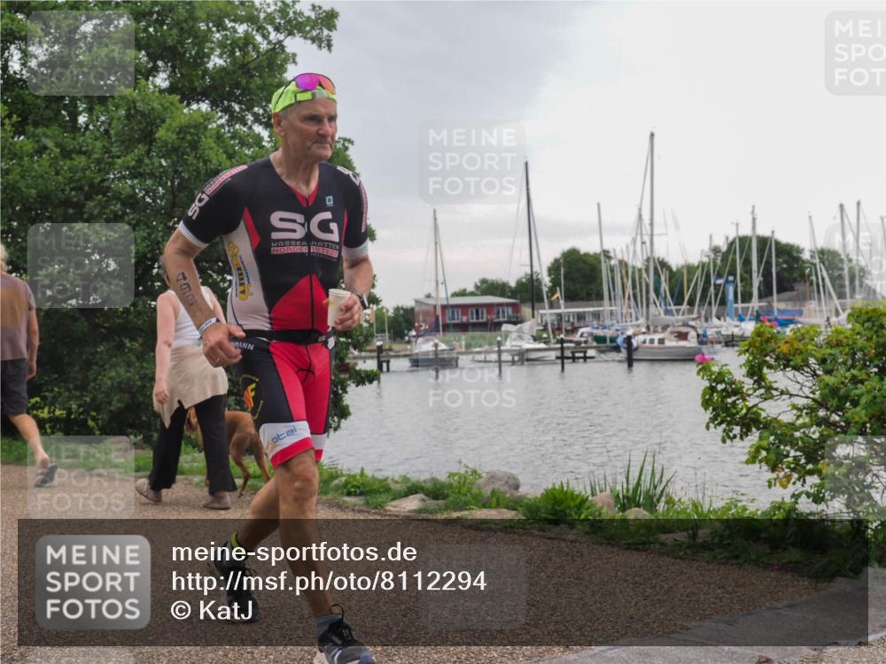 22.06.2025 - Viking Triathlon KatJ http://msf.ph/oto/8112294 22.06.2025 16:07:00 Laufen 493 meine-sportfotos.de