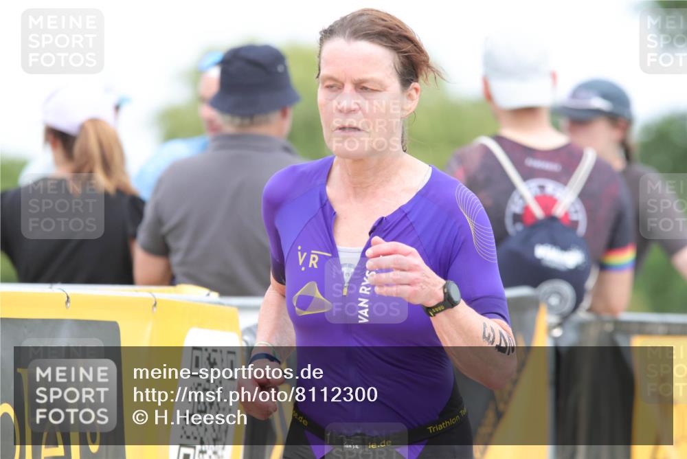 22.06.2025 - Viking Triathlon H.Heesch http://msf.ph/oto/8112300 22.06.2025 14:49:04 Laufen 166, 243 meine-sportfotos.de