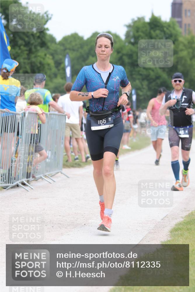 22.06.2025 - Viking Triathlon H.Heesch http://msf.ph/oto/8112335 22.06.2025 14:49:09 Laufen 48, 166, 243, 639 meine-sportfotos.de