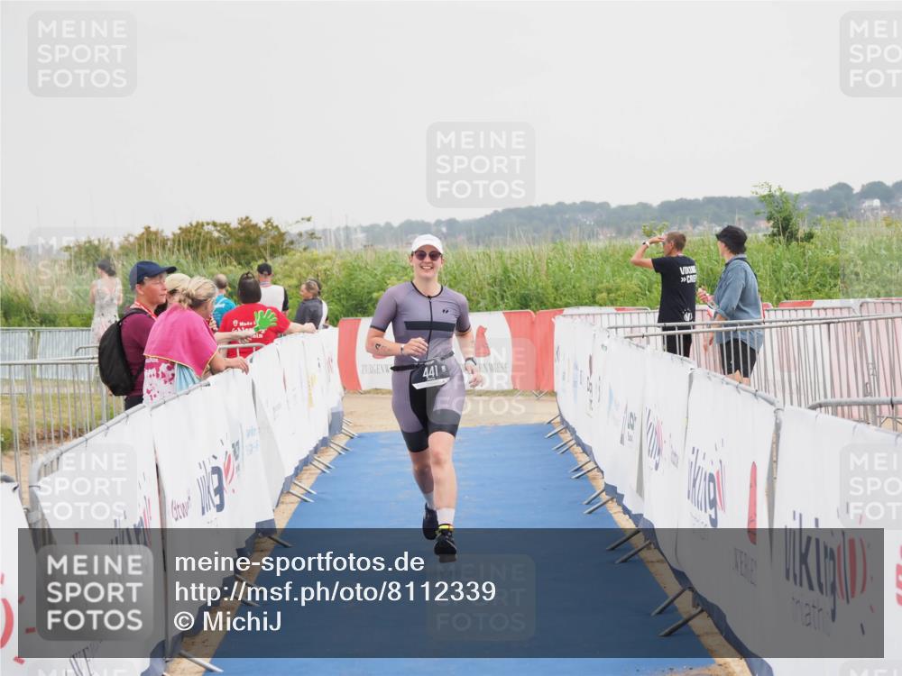 22.06.2025 - Viking Triathlon MichiJ http://msf.ph/oto/8112339 22.06.2025 16:41:24 Ziel 441 meine-sportfotos.de
