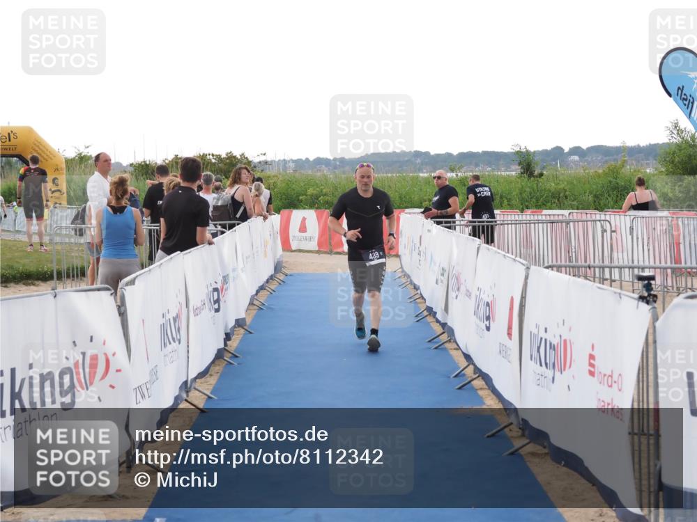 22.06.2025 - Viking Triathlon MichiJ http://msf.ph/oto/8112342 22.06.2025 16:25:21 Ziel 439 meine-sportfotos.de