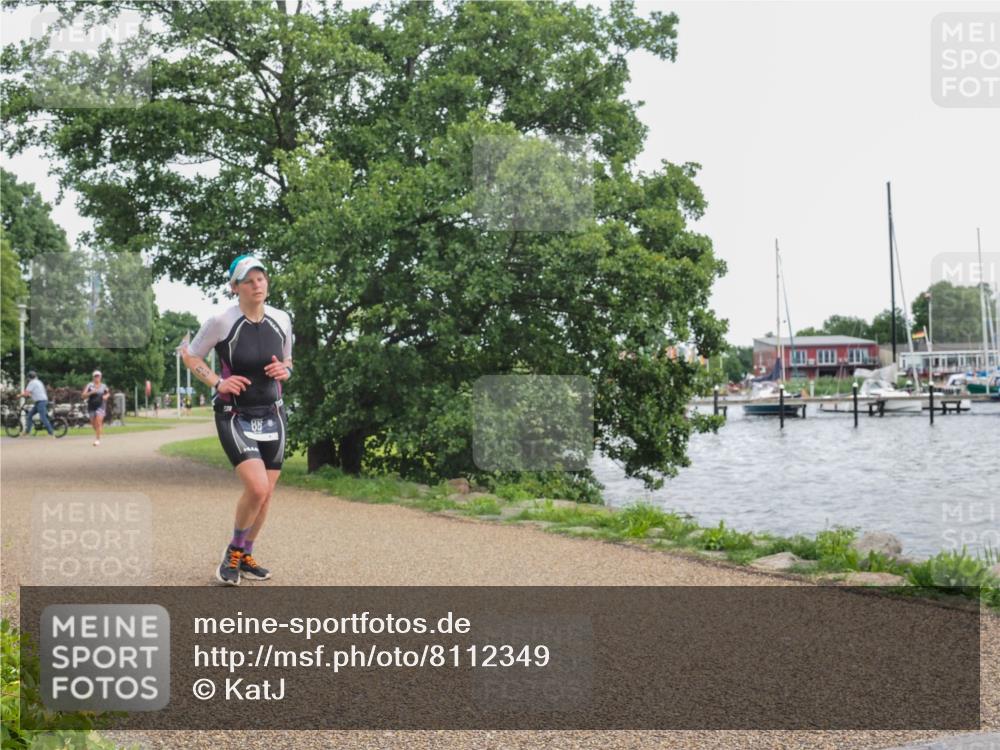 22.06.2025 - Viking Triathlon KatJ http://msf.ph/oto/8112349 22.06.2025 15:04:50 Laufen 86 meine-sportfotos.de