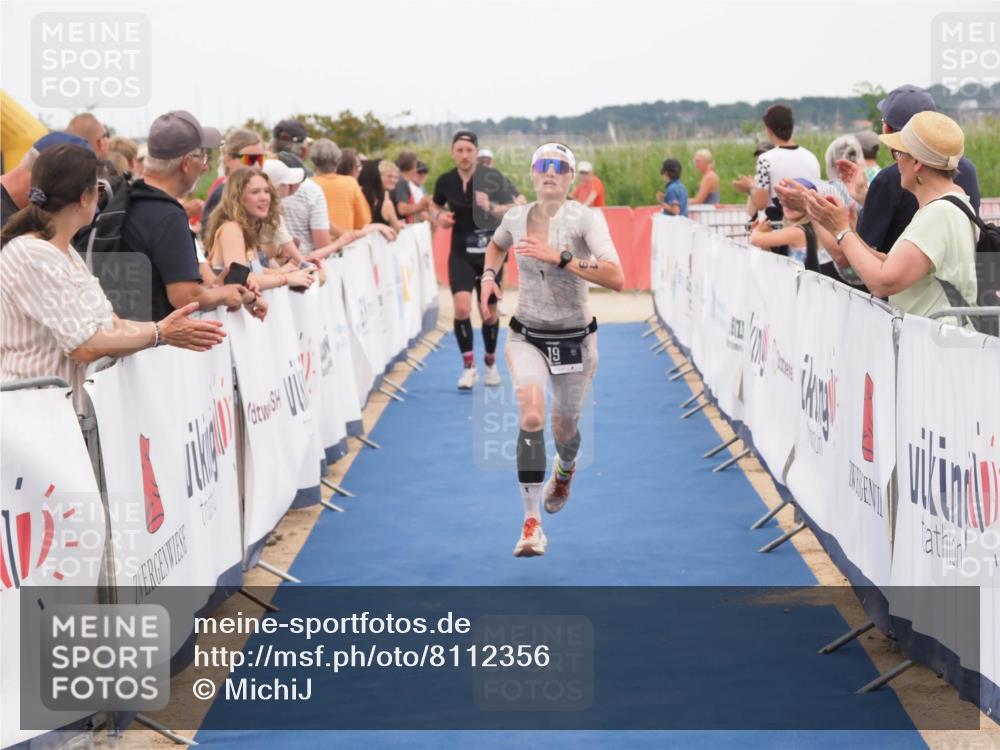 22.06.2025 - Viking Triathlon MichiJ http://msf.ph/oto/8112356 22.06.2025 15:03:15 Ziel 19, 38, 536 meine-sportfotos.de