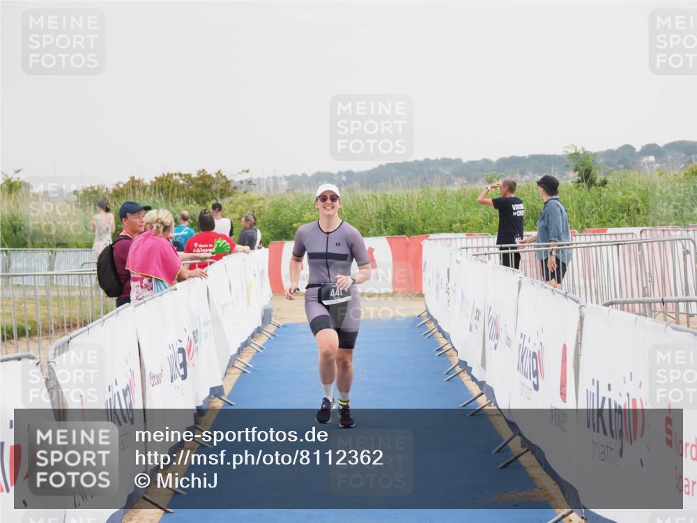 22.06.2025 - Viking Triathlon MichiJ http://msf.ph/oto/8112362 22.06.2025 16:41:24 Ziel 441 meine-sportfotos.de