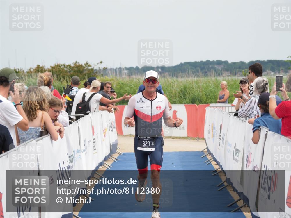 22.06.2025 - Viking Triathlon MichiJ http://msf.ph/oto/8112380 22.06.2025 14:53:43 Ziel 329 meine-sportfotos.de