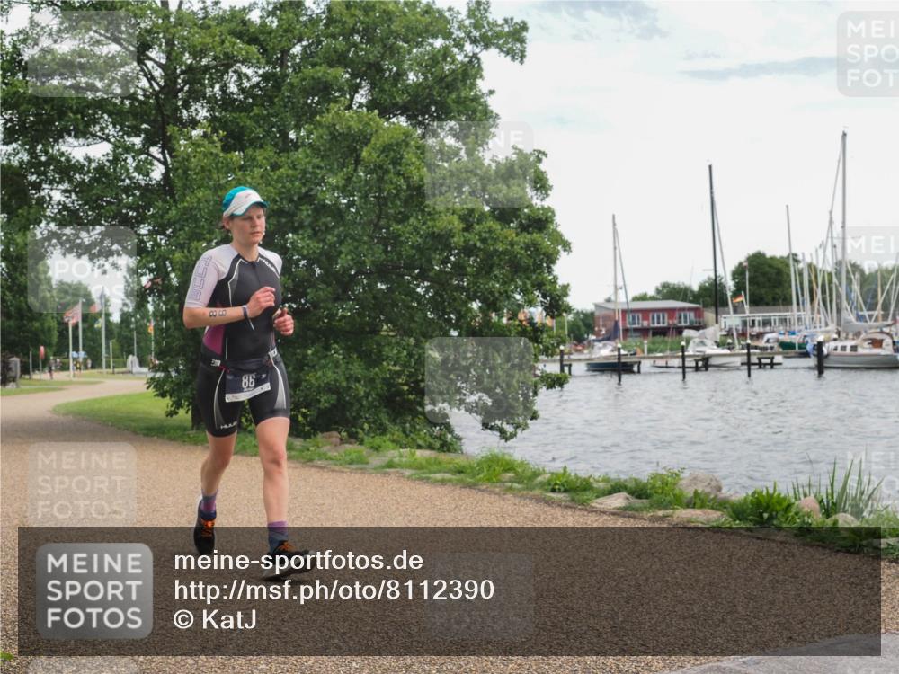 22.06.2025 - Viking Triathlon KatJ http://msf.ph/oto/8112390 22.06.2025 15:04:50 Laufen 86 meine-sportfotos.de