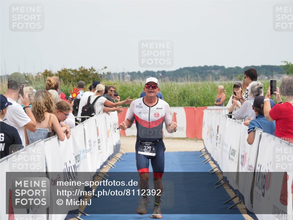 22.06.2025 - Viking Triathlon MichiJ http://msf.ph/oto/8112392 22.06.2025 14:53:43 Ziel 329 meine-sportfotos.de
