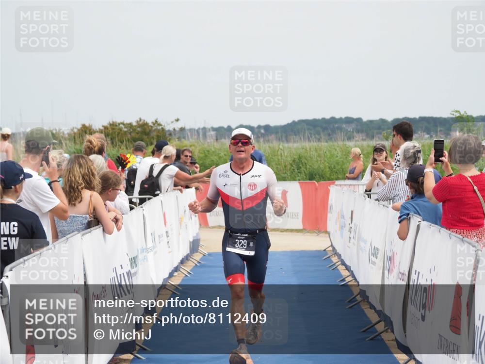 22.06.2025 - Viking Triathlon MichiJ http://msf.ph/oto/8112409 22.06.2025 14:53:43 Ziel 329 meine-sportfotos.de
