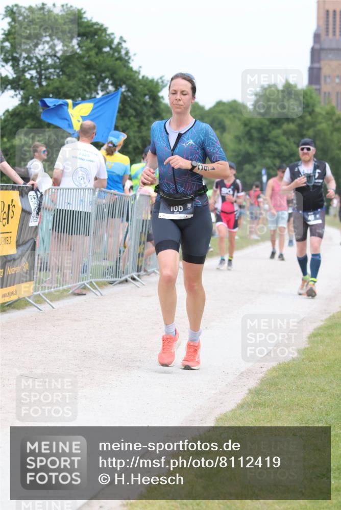 22.06.2025 - Viking Triathlon H.Heesch http://msf.ph/oto/8112419 22.06.2025 14:49:10 Laufen 48, 166, 243, 639 meine-sportfotos.de