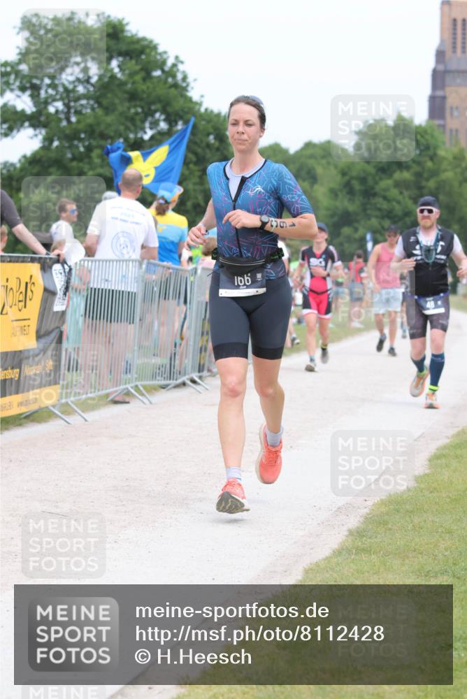 22.06.2025 - Viking Triathlon H.Heesch http://msf.ph/oto/8112428 22.06.2025 14:49:10 Laufen 48, 166, 243, 639 meine-sportfotos.de