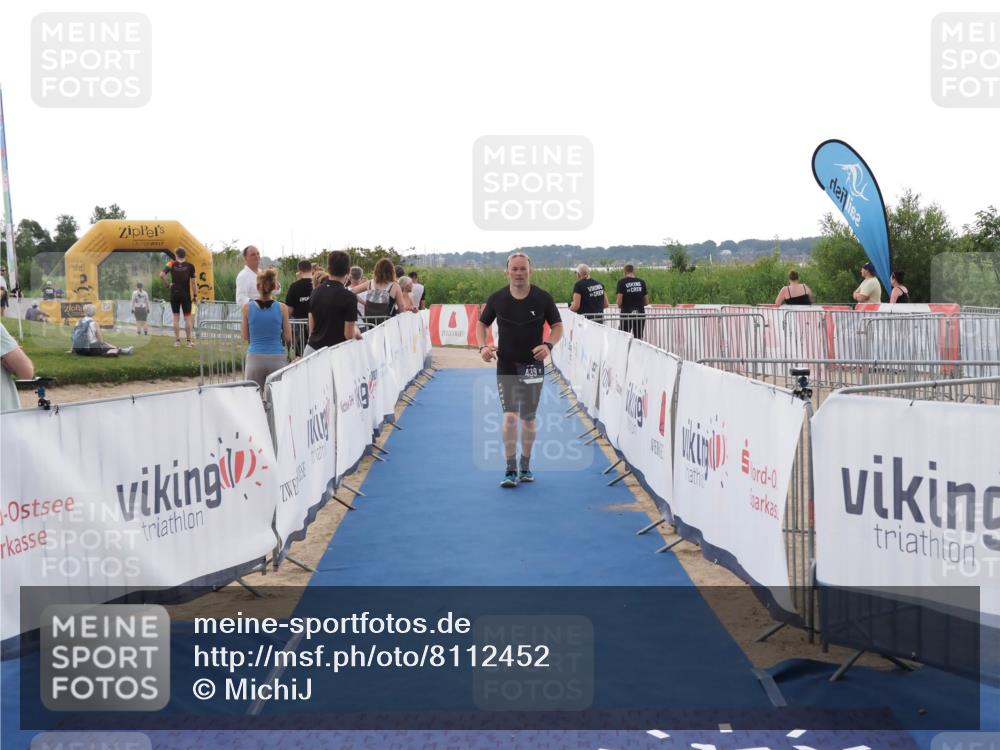 22.06.2025 - Viking Triathlon MichiJ http://msf.ph/oto/8112452 22.06.2025 16:25:22 Ziel 439 meine-sportfotos.de