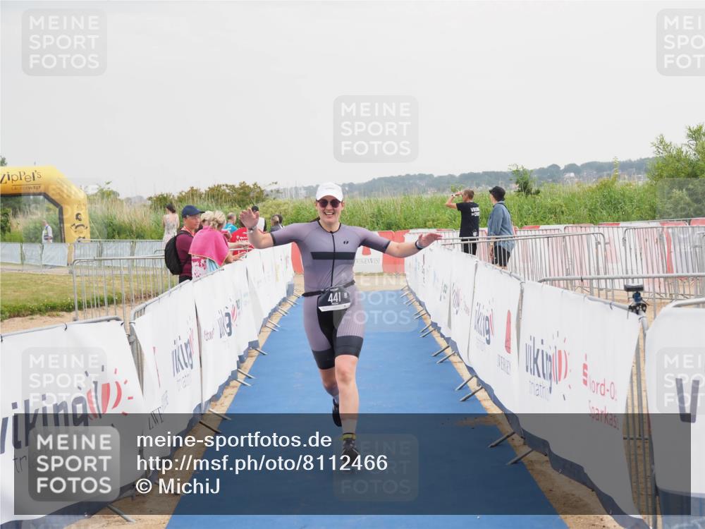 22.06.2025 - Viking Triathlon MichiJ http://msf.ph/oto/8112466 22.06.2025 16:41:25 Ziel 441 meine-sportfotos.de