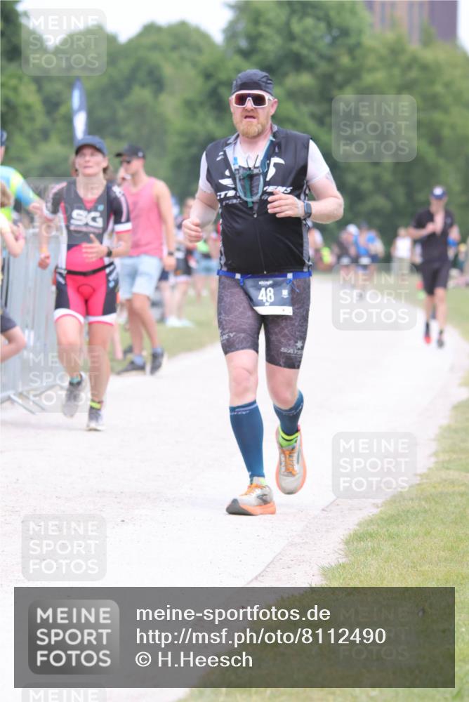 22.06.2025 - Viking Triathlon H.Heesch http://msf.ph/oto/8112490 22.06.2025 14:49:12 Laufen 48, 166, 639 meine-sportfotos.de