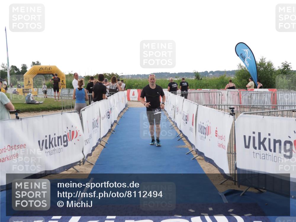 22.06.2025 - Viking Triathlon MichiJ http://msf.ph/oto/8112494 22.06.2025 16:25:22 Ziel 439 meine-sportfotos.de