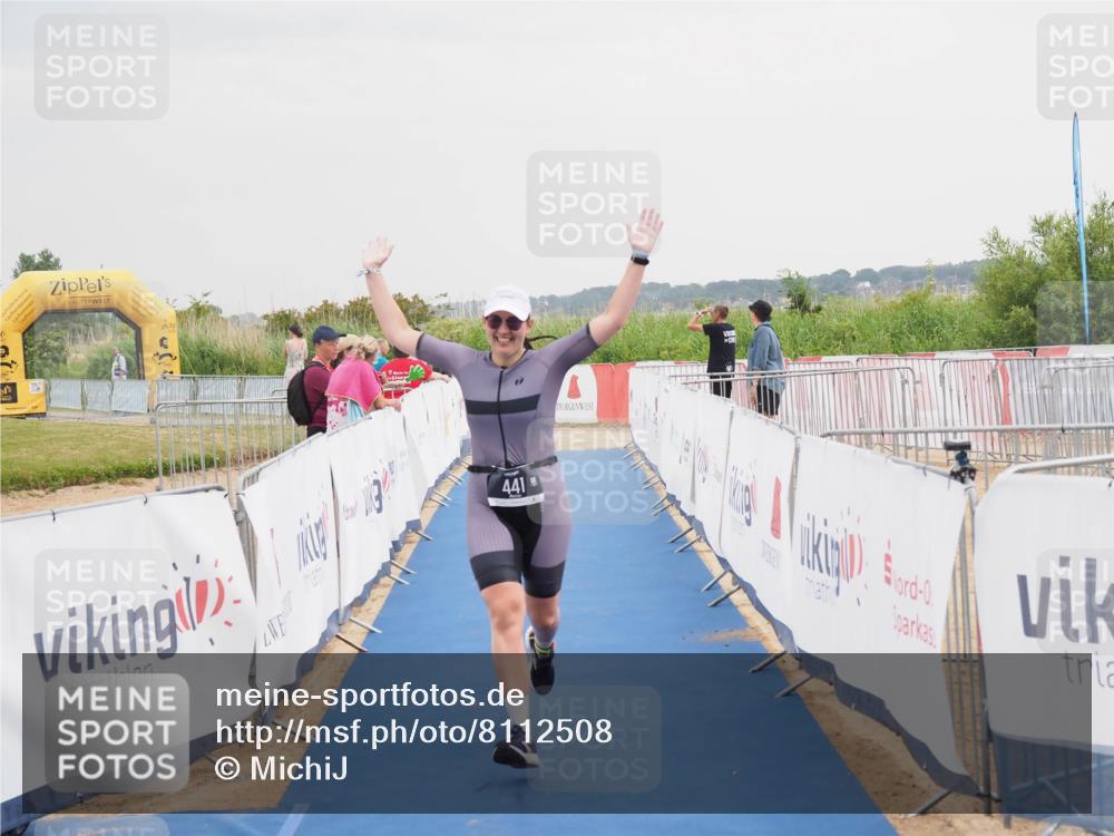 22.06.2025 - Viking Triathlon MichiJ http://msf.ph/oto/8112508 22.06.2025 16:41:26 Ziel 441 meine-sportfotos.de