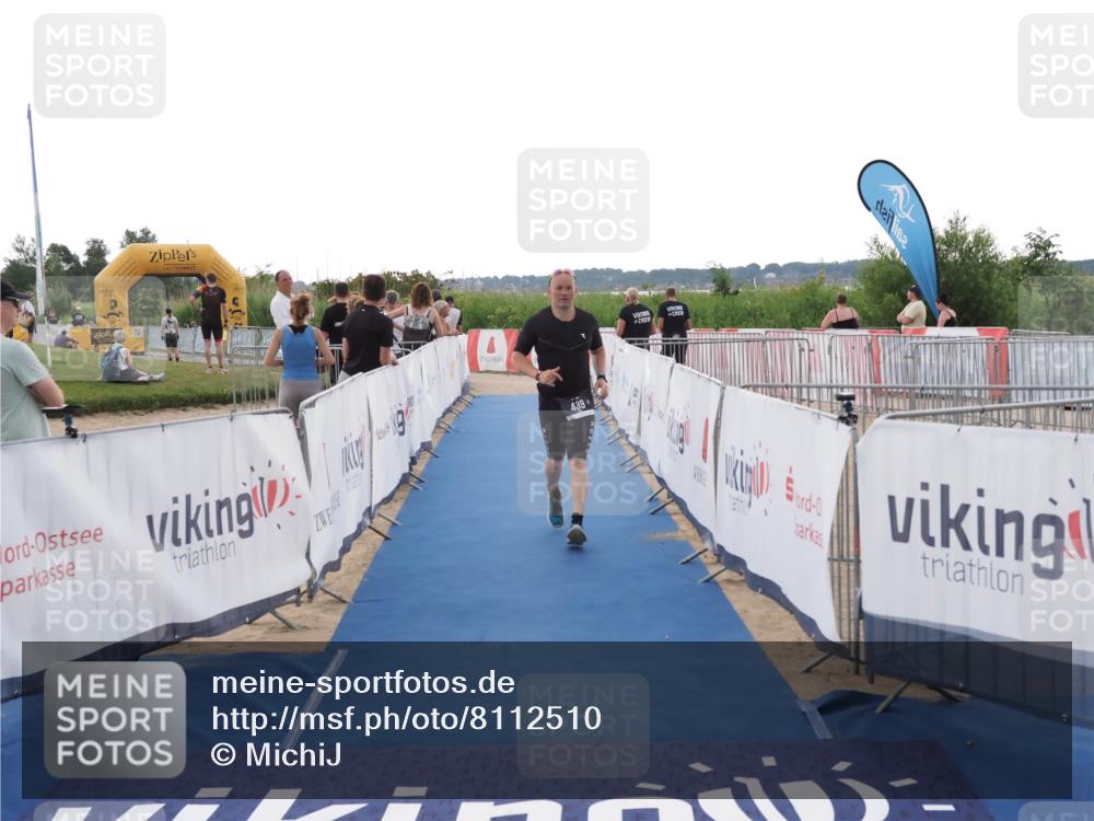 22.06.2025 - Viking Triathlon MichiJ http://msf.ph/oto/8112510 22.06.2025 16:25:22 Ziel 439 meine-sportfotos.de