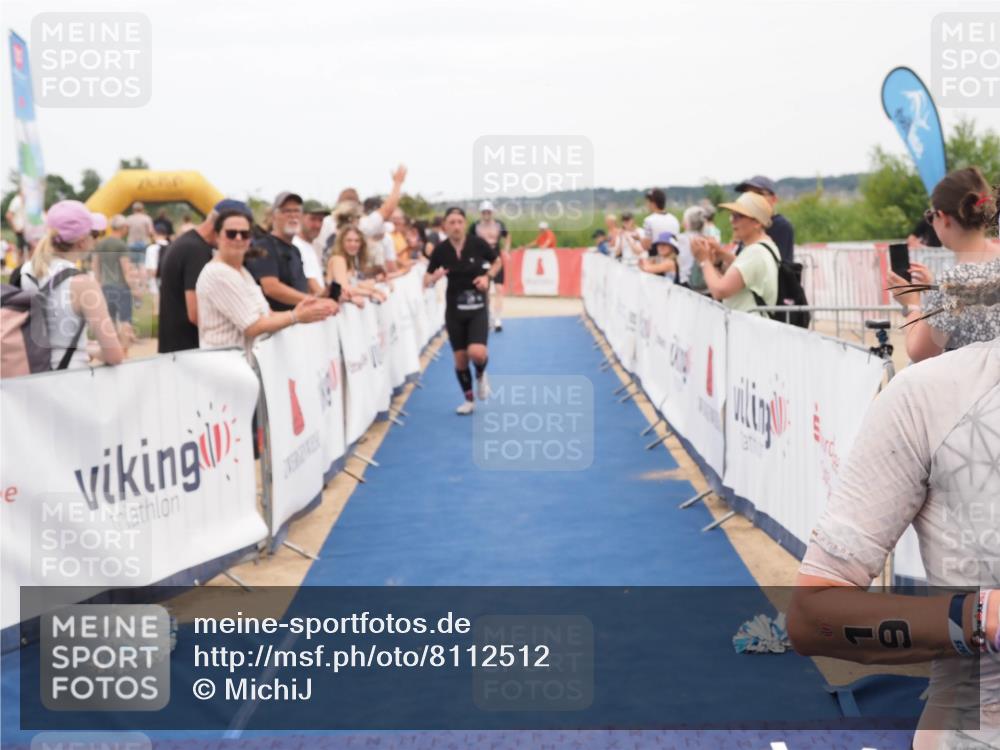 22.06.2025 - Viking Triathlon MichiJ http://msf.ph/oto/8112512 22.06.2025 15:03:17 Ziel 19, 38, 536 meine-sportfotos.de