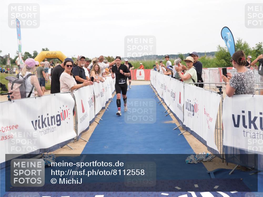 22.06.2025 - Viking Triathlon MichiJ http://msf.ph/oto/8112558 22.06.2025 15:03:18 Ziel 19, 38, 536 meine-sportfotos.de