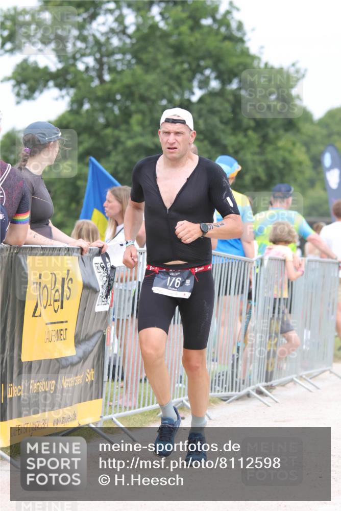 22.06.2025 - Viking Triathlon H.Heesch http://msf.ph/oto/8112598 22.06.2025 14:49:19 Laufen 48, 176, 331, 639 meine-sportfotos.de
