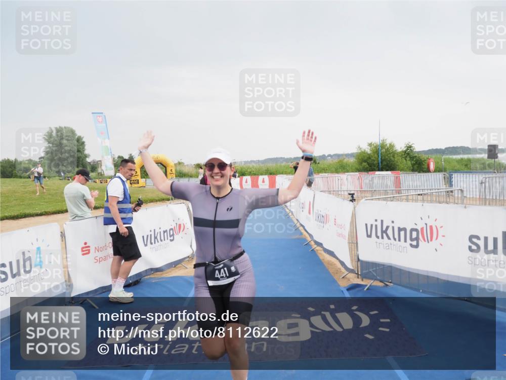 22.06.2025 - Viking Triathlon MichiJ http://msf.ph/oto/8112622 22.06.2025 16:41:27 Ziel 441 meine-sportfotos.de
