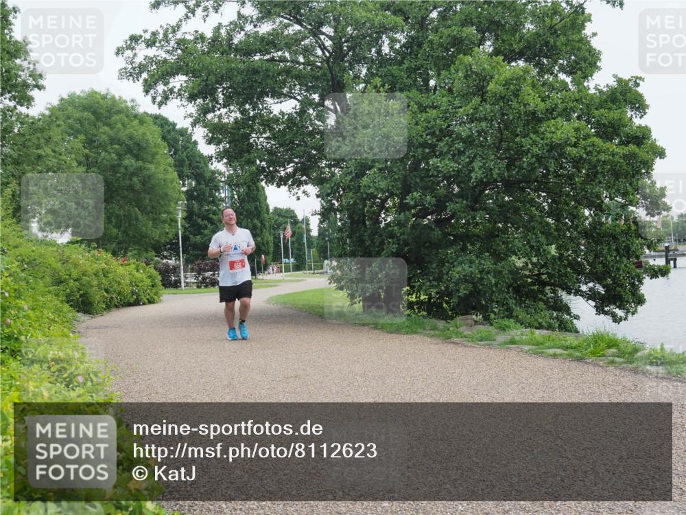 22.06.2025 - Viking Triathlon KatJ http://msf.ph/oto/8112623 22.06.2025 16:11:08 Laufen 656 meine-sportfotos.de