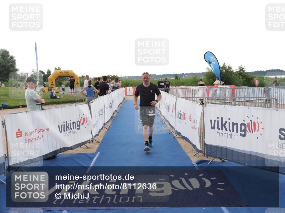 22.06.2025 - Viking Triathlon MichiJ http://msf.ph/oto/8112636 22.06.2025 16:25:24 Ziel 439 meine-sportfotos.de