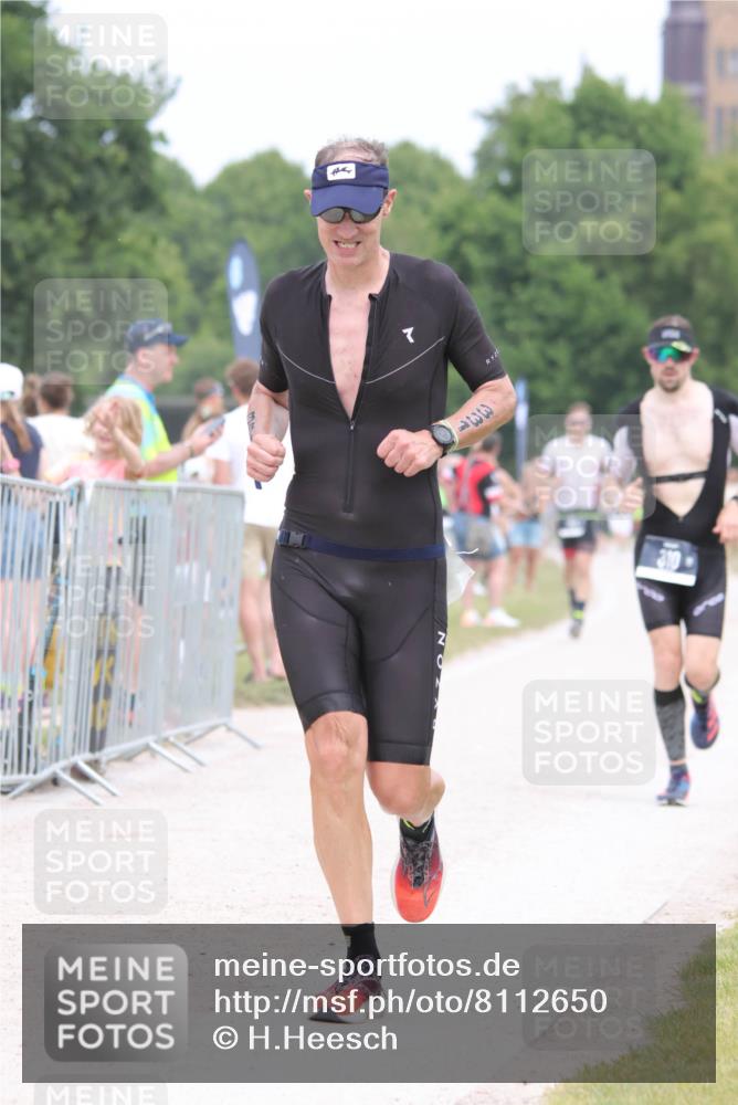 22.06.2025 - Viking Triathlon H.Heesch http://msf.ph/oto/8112650 22.06.2025 14:49:24 Laufen 176, 310, 331 meine-sportfotos.de