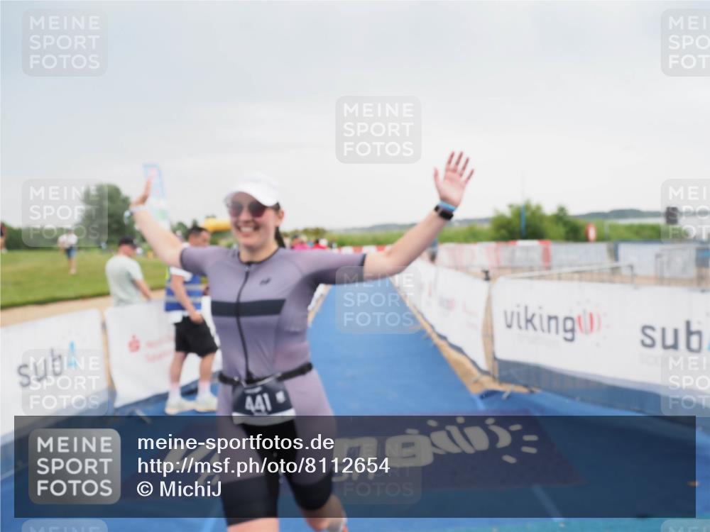 22.06.2025 - Viking Triathlon MichiJ http://msf.ph/oto/8112654 22.06.2025 16:41:27 Ziel 441 meine-sportfotos.de