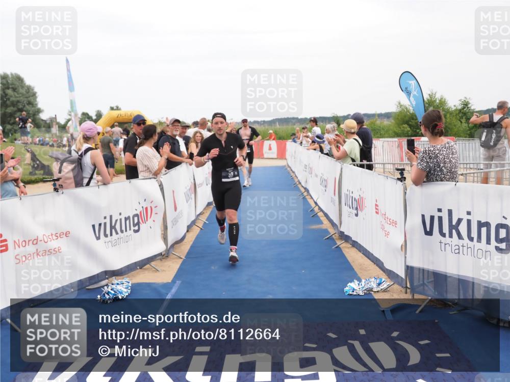 22.06.2025 - Viking Triathlon MichiJ http://msf.ph/oto/8112664 22.06.2025 15:03:19 Ziel 19, 38, 536 meine-sportfotos.de