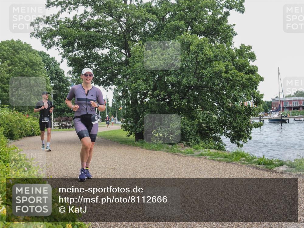 22.06.2025 - Viking Triathlon KatJ http://msf.ph/oto/8112666 22.06.2025 15:05:21 Laufen 441, 501 meine-sportfotos.de